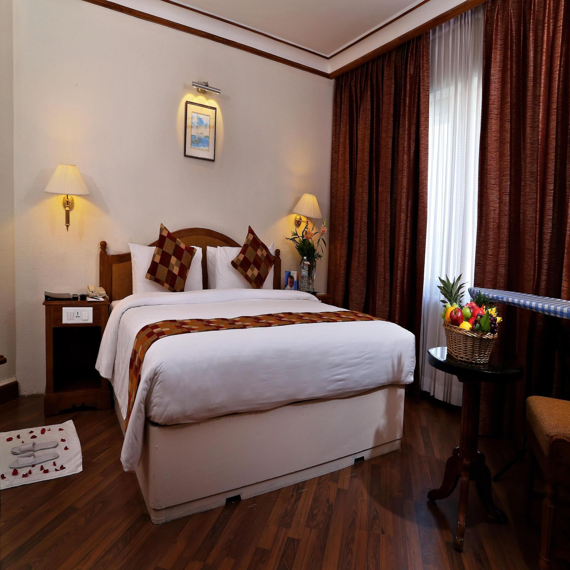 Hotel Gokulam Park Kochi Esterno foto