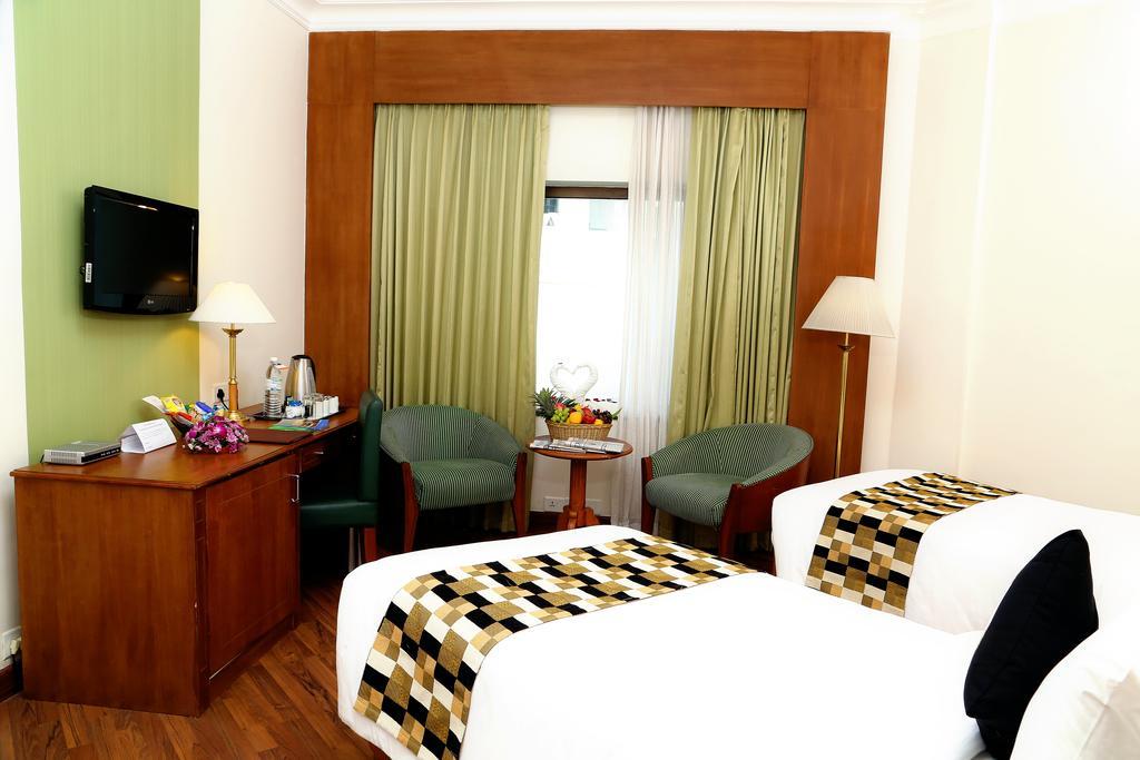 Hotel Gokulam Park Kochi Camera foto
